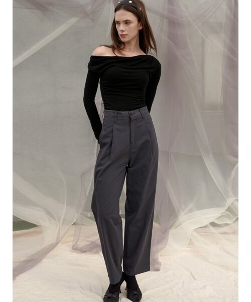 Sorry,Too Much Love(ソーリートゥーマッチラブ)の「Baggy Pin tuck Cotton Pants_Charcoal(その他パンツ・レディース・その他・S/M)」の3枚目の写真