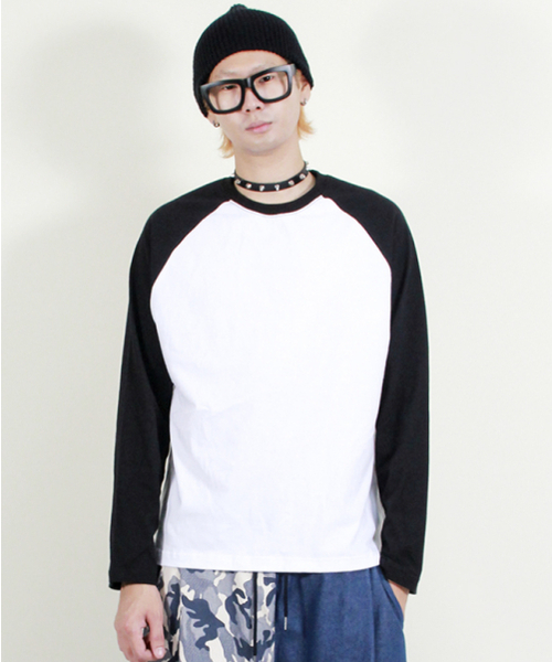 DEMARC(ドゥマーク)の「ラグラン配色無地長袖Tシャツブラック&ホワイト(Tシャツ/カットソー・メンズ・その他・M/L)」の2枚目の写真