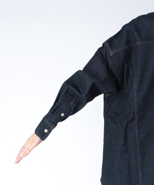 Healthy denim(ヘルシーデニム)の「Almondオーバーデニムシャツ【ヘルシーデニム/HealthyDenim】(シャツ/ブラウス・レディース・インディゴブルー・36)」の12枚目の写真