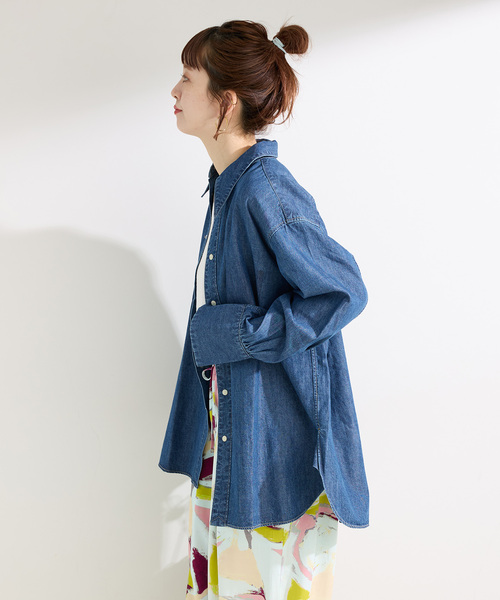 B.C STOCK(ベーセーストック)の「ウォッシャブル / DU JOUR / デュ ジュール LONG-POINT JEAN SHIRT(シャツ/ブラウス・レディース・ブルー系その他・FREE)」の15枚目の写真