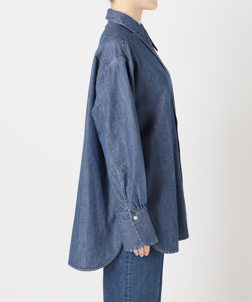 B.C STOCK(ベーセーストック)の「ウォッシャブル / DU JOUR / デュ ジュール LONG-POINT JEAN SHIRT(シャツ/ブラウス・レディース・ブルー系その他・FREE)」の6枚目の写真