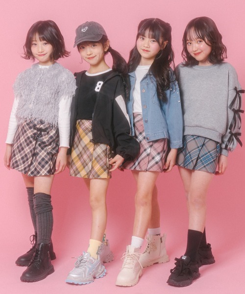 URBAN CHERRY（アーバンチェリー）の「【インナーパンツ付き】ダブルベルトチェックラップスカート（スカート・キッズ・イエロー/ネイビー/ピンク/グレー・110cm/120cm/130cm/140cm/150cm）」の16枚目の写真