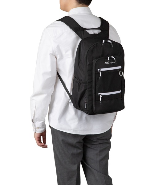 Champion(チャンピオン)の「チャンピオン リュックサック ラウンド型 通学 65461(バックパック/リュック・メンズ・ブラック×ホワイト/ブラック×グリーン/ブラック×ピンク/ベージュ×ブラック・FREE)」の14枚目の写真