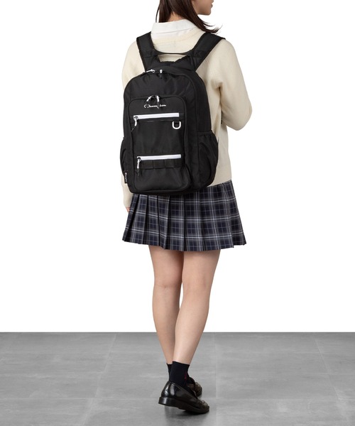 Champion(チャンピオン)の「チャンピオン リュックサック ラウンド型 通学 65461(バックパック/リュック・メンズ・ブラック×ホワイト/ブラック×グリーン/ブラック×ピンク/ベージュ×ブラック・FREE)」の10枚目の写真