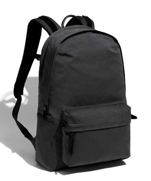UNTRACK(アントラック)の「リュックサック CITY/TK 24L B4サイズ 15.6インチPC 2気室 60511(バックパック/リュック・メンズ・ブラック/ネイビー・FREE)」の1枚目の写真