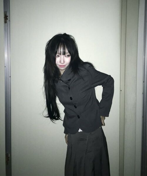 Miseki SEOUL(ミセキソウル)の「Omoi round collar blazer CHARCOAL(テーラードジャケット・レディース・その他・2/1)」の4枚目の写真