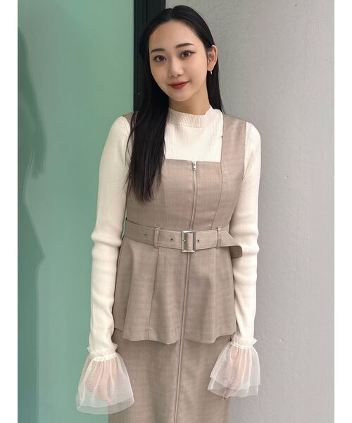 MURUA（ムルーア）の「フロントZIPビスチェジャンパースカート（ジャンパースカート・レディース・グレー/ブラック/ベージュ・2/1）」の10枚目の写真