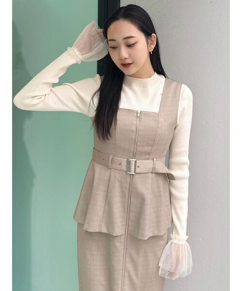 MURUA（ムルーア）の「フロントZIPビスチェジャンパースカート（ジャンパースカート・レディース・グレー/ブラック/ベージュ・2/1）」の11枚目の写真