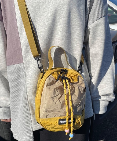 CRB(シーアールビー)の「配色ミニショルダーバッグ(ショルダーバッグ・レディース・マスタード/カーキ/ブラック・F)」の7枚目の写真