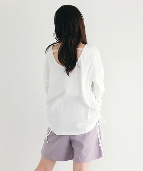 merrylatte（メリーラテ）の「サイドドロストラッシュガードプルオーバー【IROHANI】（Tシャツ/カットソー・レディース・ブラック/ホワイト・FREE）」の6枚目の写真