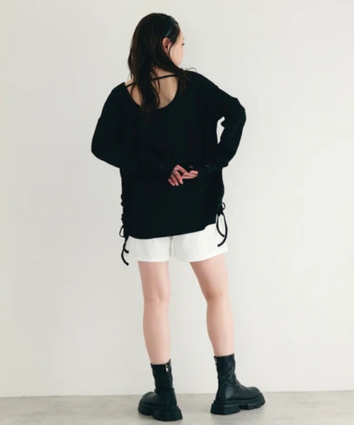 merrylatte（メリーラテ）の「サイドドロストラッシュガードプルオーバー【IROHANI】（Tシャツ/カットソー・レディース・ブラック/ホワイト・FREE）」の9枚目の写真