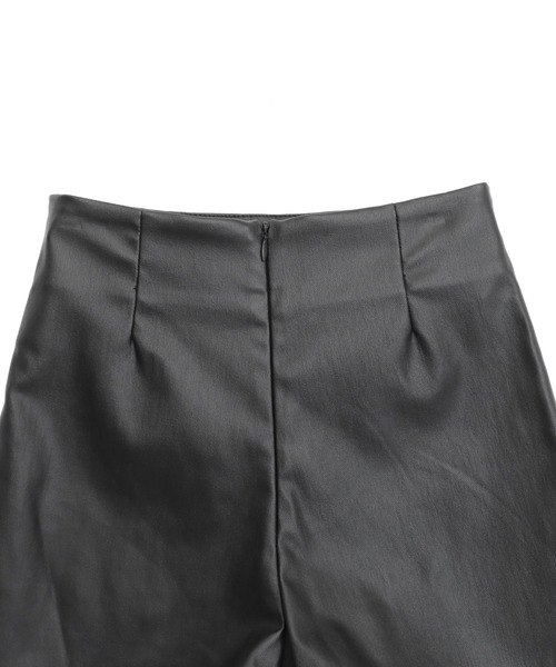 ANAP（アナップ）の「ストレッチ スリット レザーショーパン（その他パンツ・レディース・ブラック・M）」の12枚目の写真