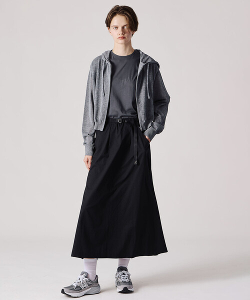 LE GLAZIK（ルグラジック）の「LE GLAZIK | シアーニット ジップパーカー WOMEN（パーカー・レディース・ダークグレー/イエロー系その他/ブラック/ライトグレー・36）」の5枚目の写真