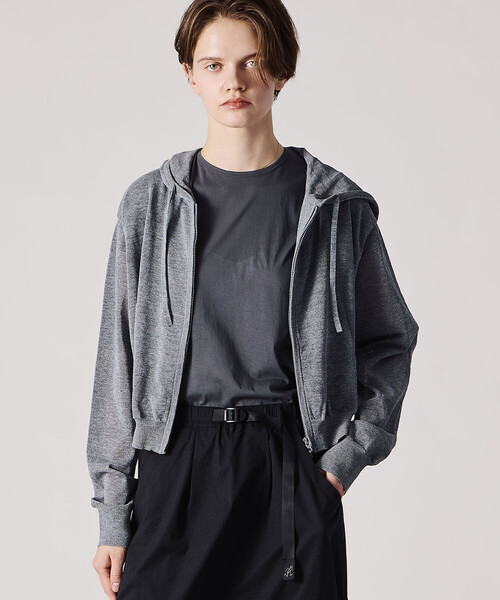 LE GLAZIK（ルグラジック）の「LE GLAZIK | シアーニット ジップパーカー WOMEN（パーカー・レディース・ダークグレー/イエロー系その他/ブラック/ライトグレー・36）」の7枚目の写真