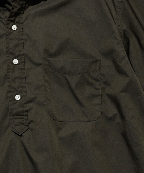 BEAMS PLUS（ビームスプラス）の「B.D. Pullover Classic-fit NYCO Twill（シャツ/ブラウス・メンズ・チャコールグレー/ベージュ・SMALL/MEDIUM/X-LARGE/LARGE）」の5枚目の写真