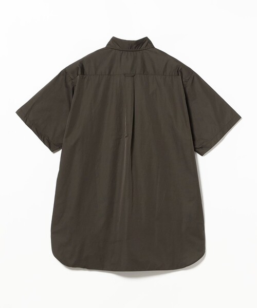 BEAMS PLUS（ビームスプラス）の「B.D. Pullover Classic-fit NYCO Twill（シャツ/ブラウス・メンズ・チャコールグレー/ベージュ・SMALL/MEDIUM/X-LARGE/LARGE）」の11枚目の写真
