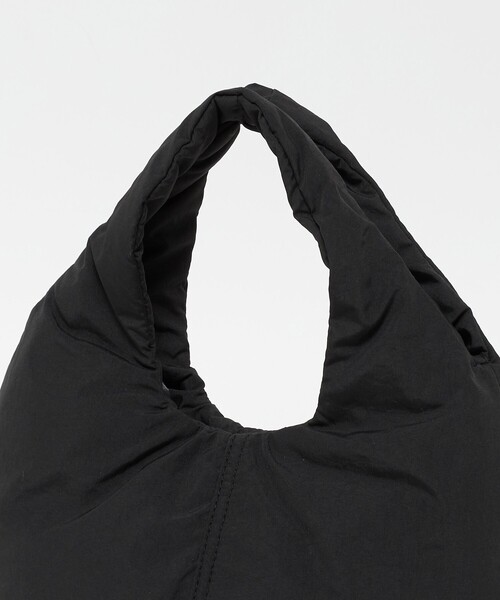MARW UNITED ARROWS(マルゥ ユナイテッドアローズ)の「<MARW UNITED ARROWS>ファブリック トートバッグ S 撥水(トートバッグ・レディース・ブラック/オフホワイト・FREE)」の6枚目の写真