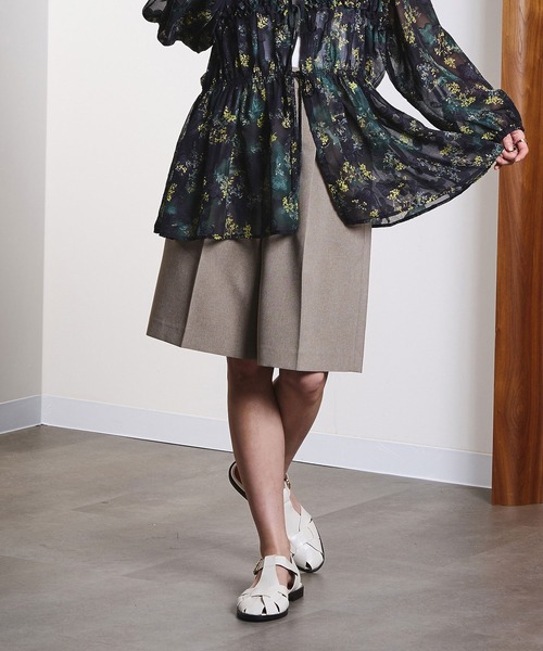 ROSE BUD（ローズバッド）の「TUCK SHORT PANTS（その他パンツ・レディース・ブラック/ベージュ・M/S）」の14枚目の写真