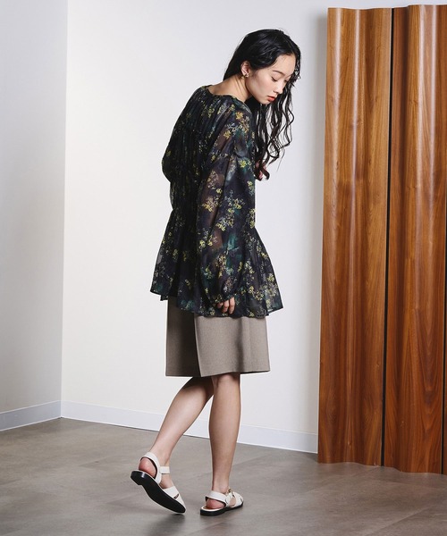 ROSE BUD（ローズバッド）の「TUCK SHORT PANTS（その他パンツ・レディース・ブラック/ベージュ・M/S）」の19枚目の写真