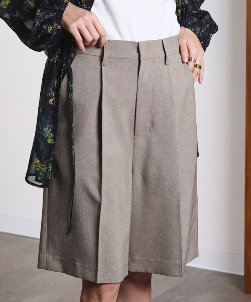 ROSE BUD（ローズバッド）の「TUCK SHORT PANTS（その他パンツ・レディース・ブラック/ベージュ・M/S）」の20枚目の写真