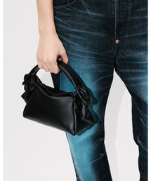 KENZO（ケンゾー）の「'KENZO Furoshiki' レザー ミニ クロスボディ バッグ（メッセンジャーバッグ）」