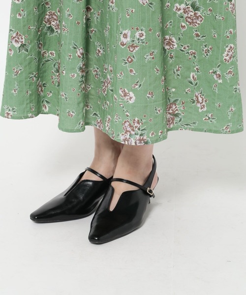 mysty woman（ミスティウーマン）の「レトロフラワーVネックワンピース 666532（ワンピース・レディース・グリーン/ネイビー・FREE）」の13枚目の写真