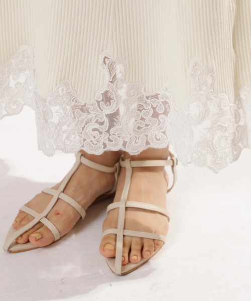 JUSGLITTY（ジャスグリッティー）の「レースヘムニットワンピース（ワンピース・レディース・ピンクベージュ/ライトブルー/オフホワイト/ネイビー・1/2）」の21枚目の写真