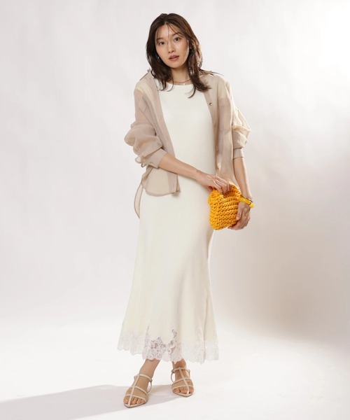 JUSGLITTY（ジャスグリッティー）の「レースヘムニットワンピース（ワンピース・レディース・ピンクベージュ/ライトブルー/オフホワイト/ネイビー・1/2）」の22枚目の写真