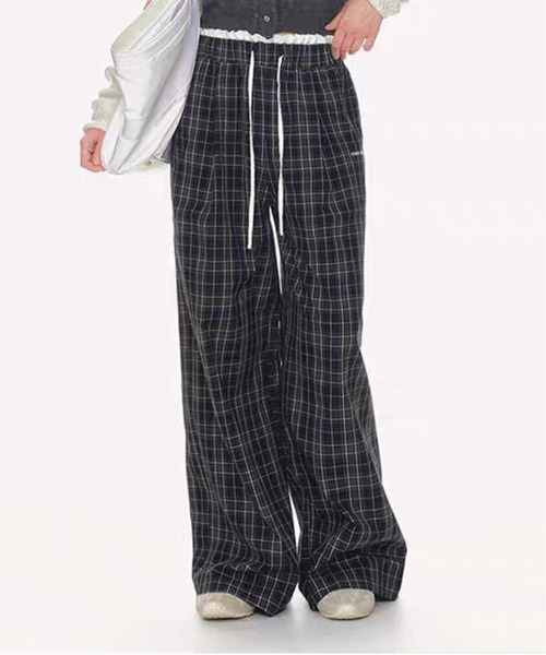 AsheKsha(アシクシャ)の「レトロチェック柄の万能ルーズフィットカジュアルパンツ(その他パンツ・レディース・ネイビー・S/M)」の12枚目の写真