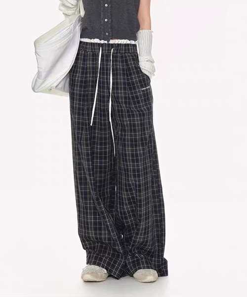 AsheKsha(アシクシャ)の「レトロチェック柄の万能ルーズフィットカジュアルパンツ(その他パンツ・レディース・ネイビー・S/M)」の14枚目の写真