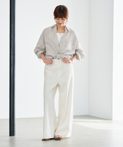 IENA（イエナ）の「《セットアップ対応》フレンチリネンチェックレギュラーカラーシャツ（シャツ/ブラウス・レディース・ベージュ・FREE）」の9枚目の写真
