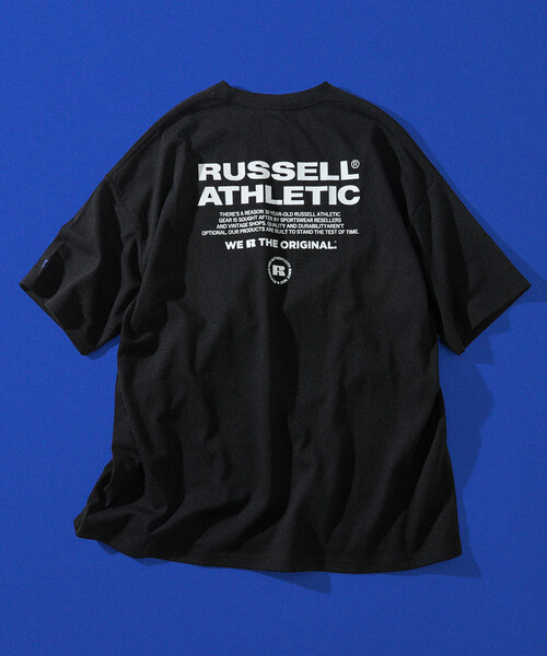 FREAK'S STORE(フリークスストア)の「限定展開 RUSSELL ATHLETIC×FREAK'S STORE ラッセル アスレチック 別注 ビッグシルエット ロゴバックプリント ポケット Tシャツ(Tシャツ/カットソー・メンズ・ピンク/ホワイト/ネイビー/ブラック/チャコールグレー・SMALL/LARGE/MEDIUM)」の2枚目の写真