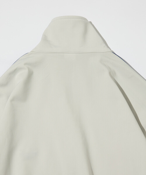 FREAK'S STORE（フリークスストア）の「adidas/アディダス 【Exclusive】FIREBIRD TRACK TOP/ファイヤーバード トラックトップ（ジャージ・レディース・ライトグレー・X-SMALL/SMALL）」の5枚目の写真