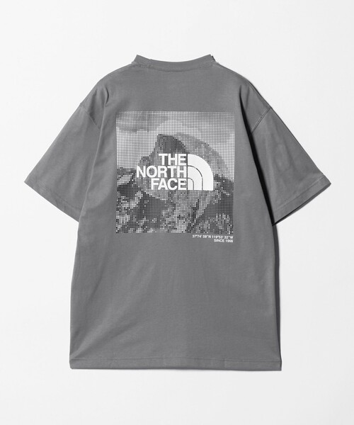 THE NORTH FACE（ザノースフェイス）の「＜THE NORTH FACE＞ショート ハーフドーム デジタル スクエア ロゴTシャツ（Tシャツ/カットソー・メンズ・ダークグレー/ブラック/オフホワイト・M/L/XL）」の4枚目の写真