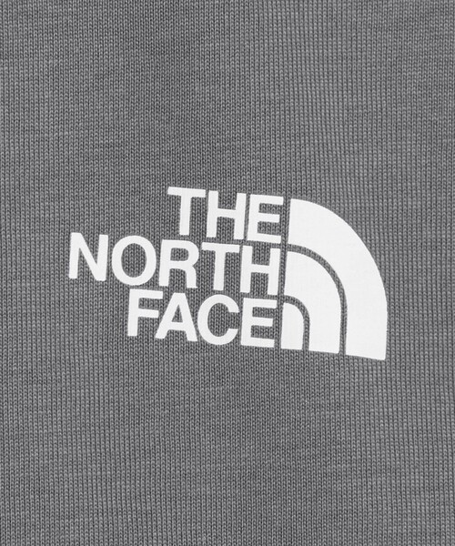 THE NORTH FACE（ザノースフェイス）の「＜THE NORTH FACE＞ショート ハーフドーム デジタル スクエア ロゴTシャツ（Tシャツ/カットソー・メンズ・ダークグレー/ブラック/オフホワイト・M/L/XL）」の7枚目の写真