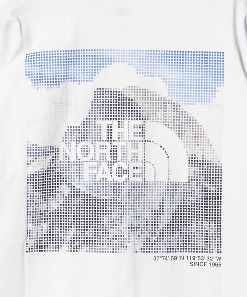 THE NORTH FACE（ザノースフェイス）の「＜THE NORTH FACE＞ショート ハーフドーム デジタル スクエア ロゴTシャツ（Tシャツ/カットソー・メンズ・ダークグレー/ブラック/オフホワイト・M/L/XL）」の14枚目の写真