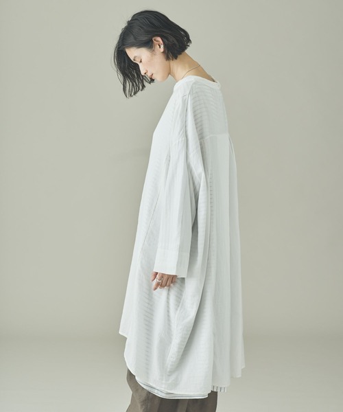 Curensology(カレンソロジー)の「Curensology(カレンソロジー)/カディフルイドブラウス(シャツ/ブラウス・レディース・ブラック/ホワイト・FREE)」の5枚目の写真