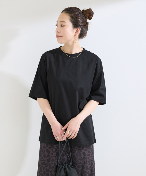 B.C STOCK(ベーセーストック)の「【WEB+一部店舗限定】ウォッシャブル / 接触冷感 / コンパクト天竺Tシャツ(Tシャツ/カットソー・レディース・サックスブルー/カーキ/ブラック/ホワイト・FREE)」の8枚目の写真