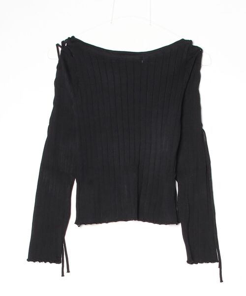 .KOM(ドットコム)の「『.KOM/ドットケーオーエム』コールドショルダートップス【Y】【CN】(Tシャツ/カットソー・レディース・ブラック/ホワイト・FREE)」の4枚目の写真