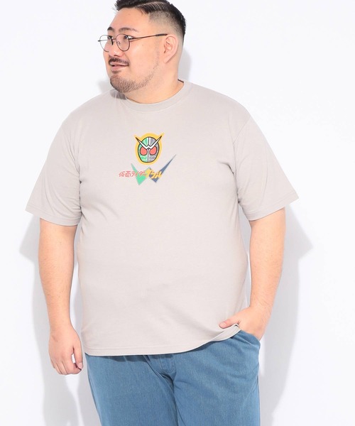 SAKAZEN(サカゼン)の「Tシャツ 半袖 メンズ 大きいサイズ 仮面ライダー ダブル クルーネック カットソー 仮面ライダー (カメンライダー)(Tシャツ/カットソー・メンズ・ネイビー/グレイッシュベージュ・3L/5L/4L)」の3枚目の写真