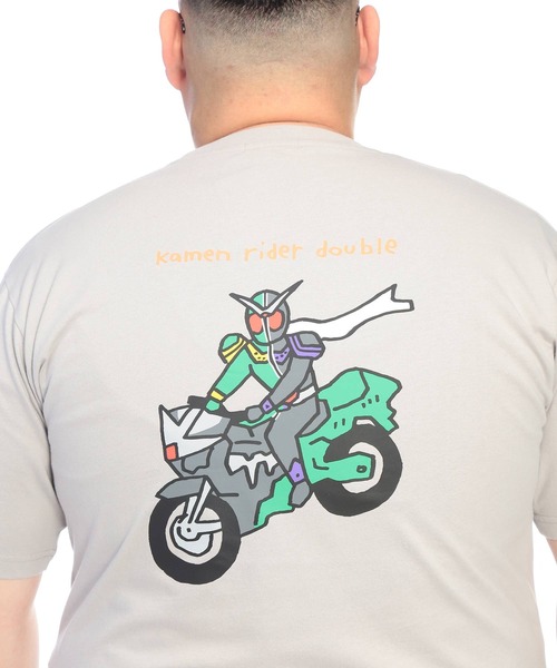 SAKAZEN(サカゼン)の「Tシャツ 半袖 メンズ 大きいサイズ 仮面ライダー ダブル クルーネック カットソー 仮面ライダー (カメンライダー)(Tシャツ/カットソー・メンズ・ネイビー/グレイッシュベージュ・3L/5L/4L)」の10枚目の写真