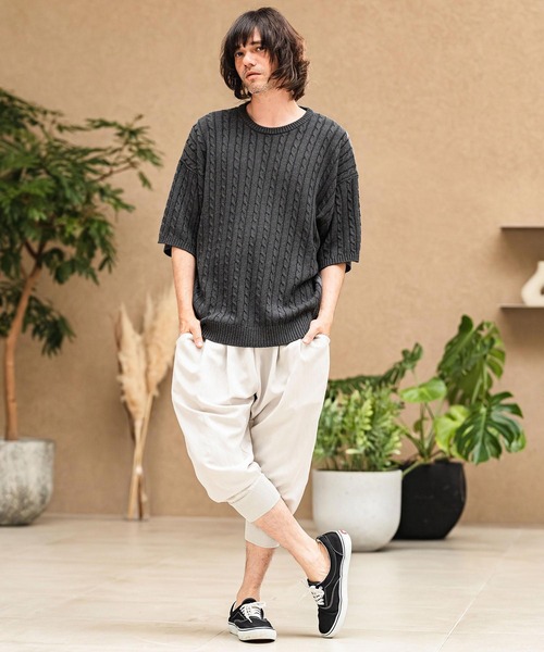 CAMBIO(カンビオ)の「mn3238- Cable Knit Short Sleeve Knit Pullover 半袖ニット(S69826cmb)(ニット/セーター・メンズ・ベージュ/ブラック/チャコールグレー/オフホワイト・L/M/S)」の7枚目の写真