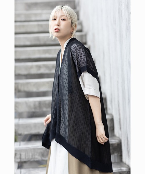 OSMOSIS（オズモーシス）の「【WEB限定アイテム】ストライプニットジレ（ニット/セーター・レディース・その他/ブラック・ONE SIZE）」の10枚目の写真