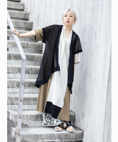 OSMOSIS（オズモーシス）の「【WEB限定アイテム】ストライプニットジレ（ニット/セーター・レディース・その他/ブラック・ONE SIZE）」の5枚目の写真