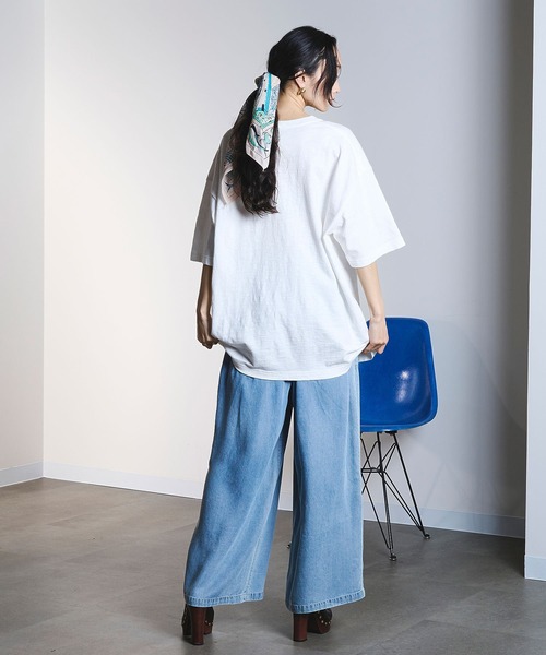 ROSE BUD(ローズバッド)の「TEXT BIG TEE(Tシャツ/カットソー・レディース・オフホワイト/チャコールグレー・ONE SIZE)」の13枚目の写真