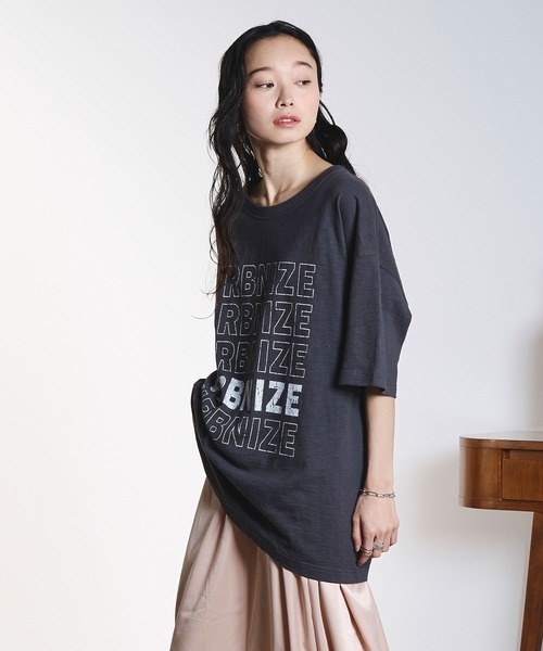ROSE BUD(ローズバッド)の「TEXT BIG TEE(Tシャツ/カットソー・レディース・オフホワイト/チャコールグレー・ONE SIZE)」の9枚目の写真