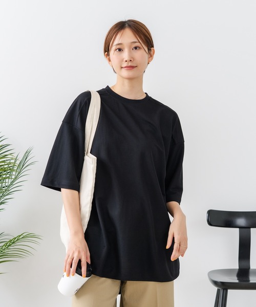 fort point（フォーポイント）の「【C-FORTPOINT/フォートポイント】【接触冷感 ひんやり涼しい】冷感鹿の子素材 ラウンドヘムTシャツ 乾きやすい お尻が隠れる 体型カバー（Tシャツ/カットソー・レディース・チャコールグレー/ブラック/ベージュ・FREE）」の7枚目の写真