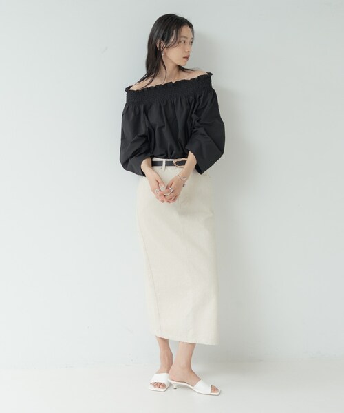 GALLEST（ギャレスト）の「サッカーオフショルブラウス【再入荷／2WAY】（シャツ/ブラウス・レディース・ライトグリーン/ホワイト/レッド系1/ブラック/ブラウン系・38）」の12枚目の写真