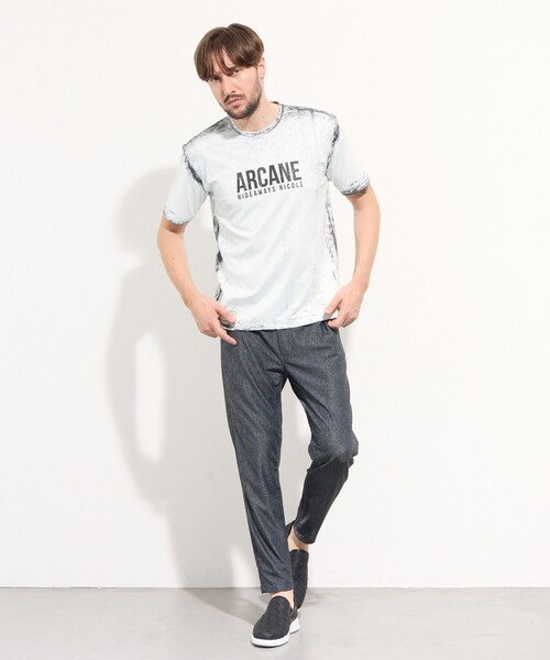 HIDEAWAYS NICOLE(ハイダウェイニコル)の「ハケメ×ロゴ柄半袖Tシャツ(Tシャツ/カットソー・メンズ・ブラック/ホワイト×ネイビー/ネイビー/ホワイト・MEDIUM/LARGE/X-LARGE)」の18枚目の写真