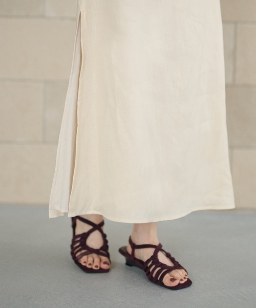 LAULEN(ローレン)の「strappy knot detail sandals / マルチストラップノットディテールサンダル(サンダル・レディース・ブラウン/パープル/ブラック/ライトグリーン・23cm/24cm/24.5cm)」の8枚目の写真